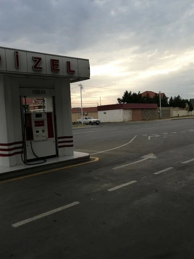 Oscar Petrol Filling Station (Baku)