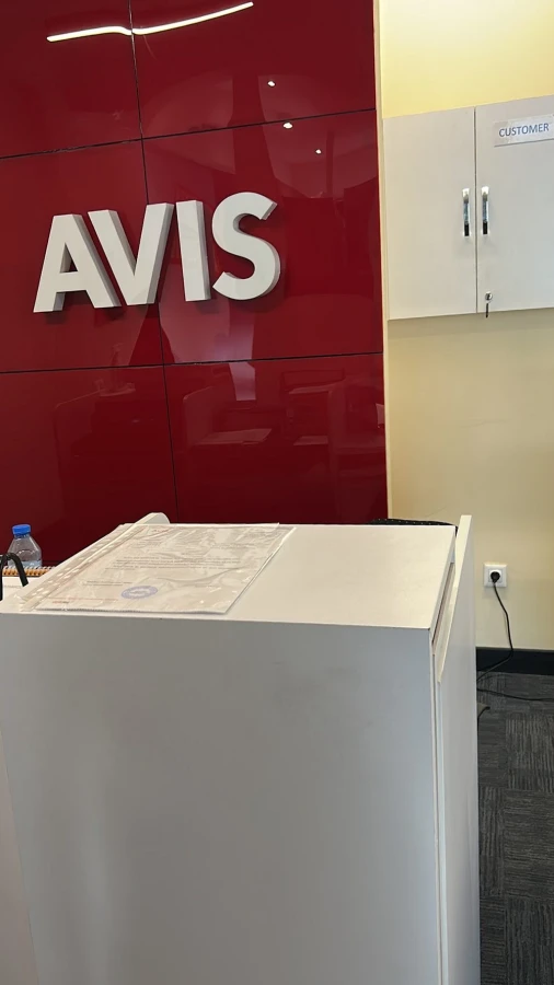 AVIS RENT A CAR BAŞ OFİS (Bakı)