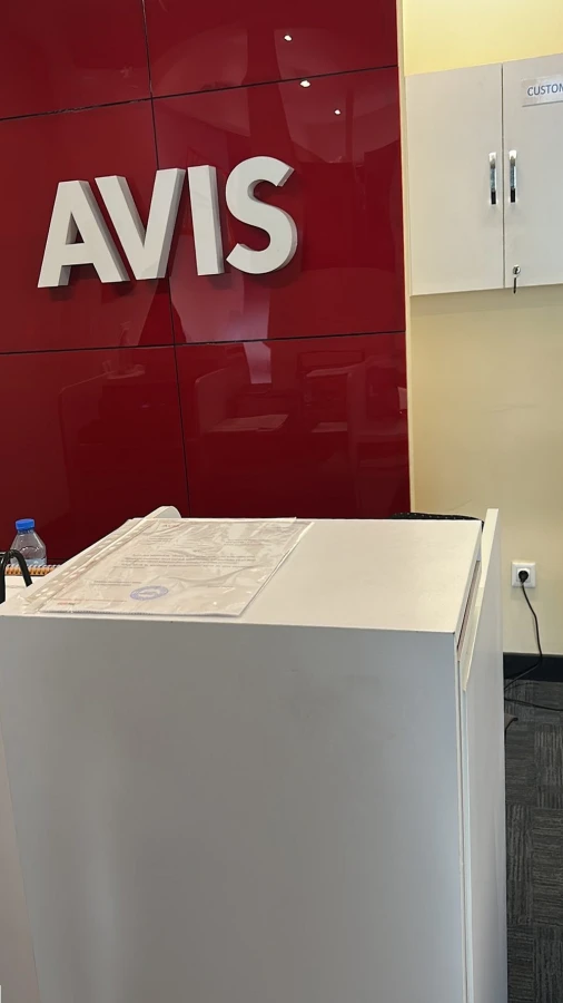 AVIS RENT A CAR XƏTAİ (Bakı)