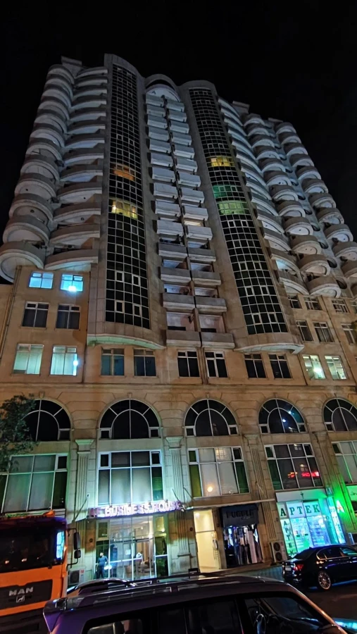 AF BUSINESS HOUSE (Buildings (Mega structures)) (Baku)