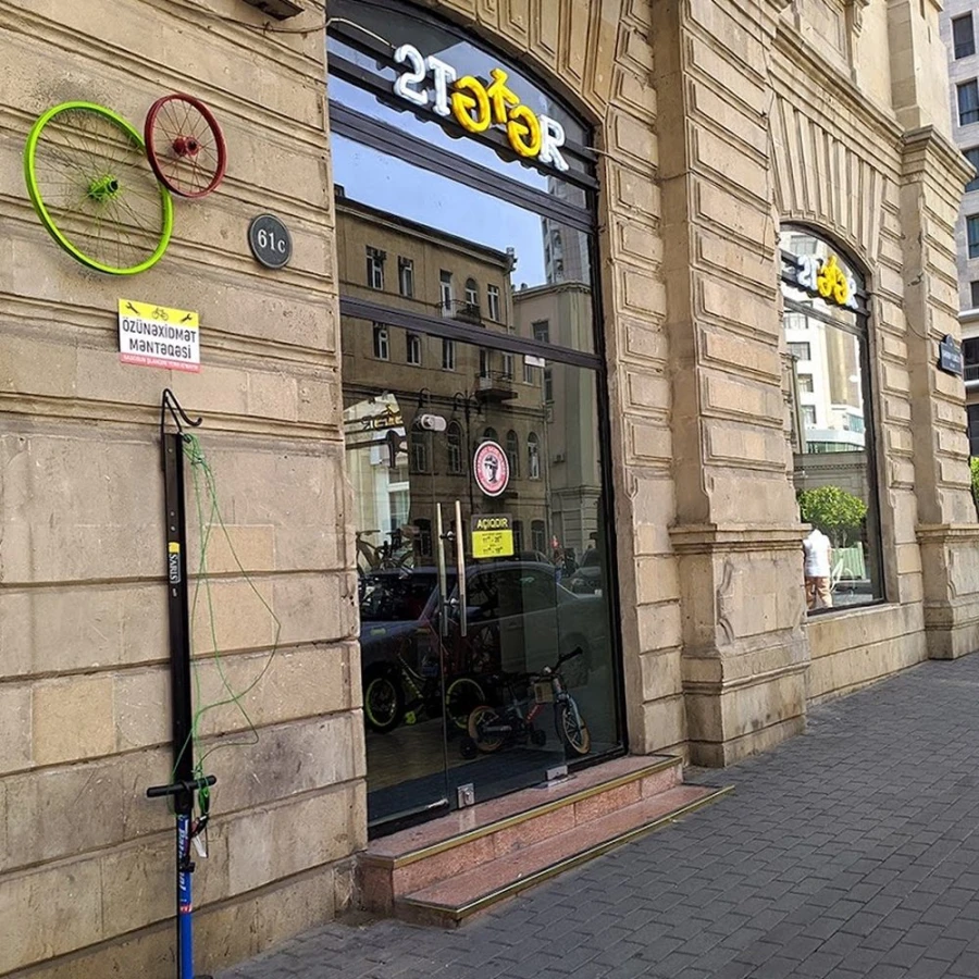 2 Wheels (2) (Baku)