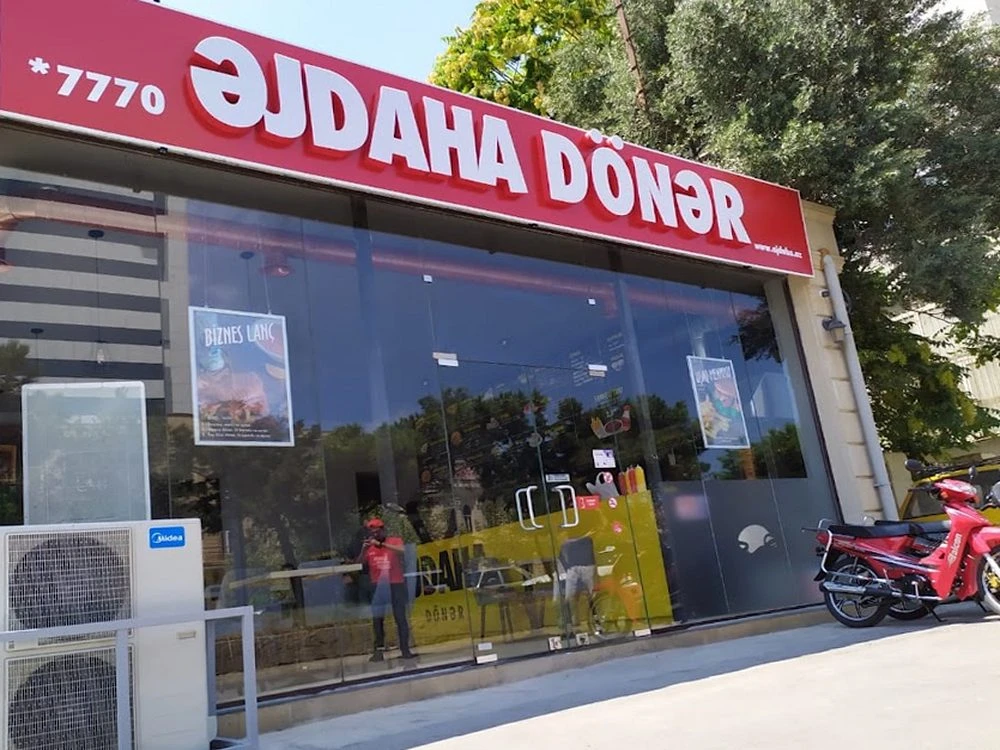 AJDAHA DONER (Баку)