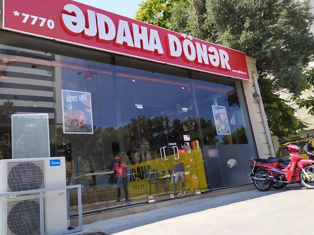 AJDAHA DONER (Баку)