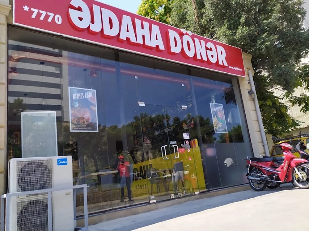 AJDAHA DONER (Баку)
