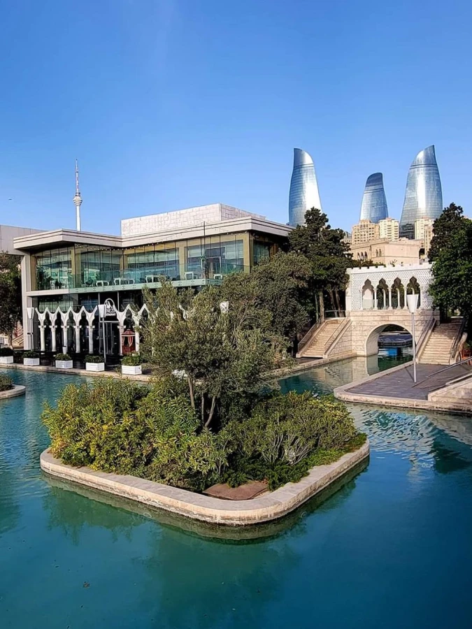 Boulevard Side Hotel (Bakı)