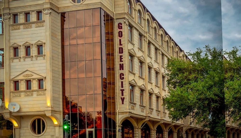 Golden City Hotel (Bakı)
