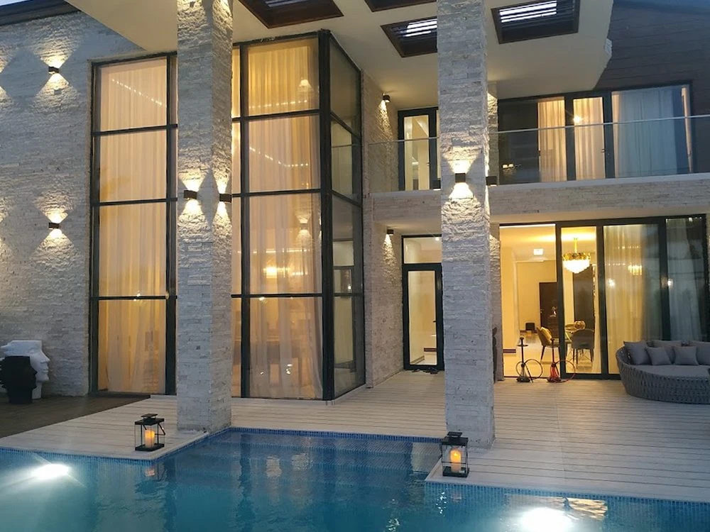 Karvan Palas Hotel & Resort (Bakı)