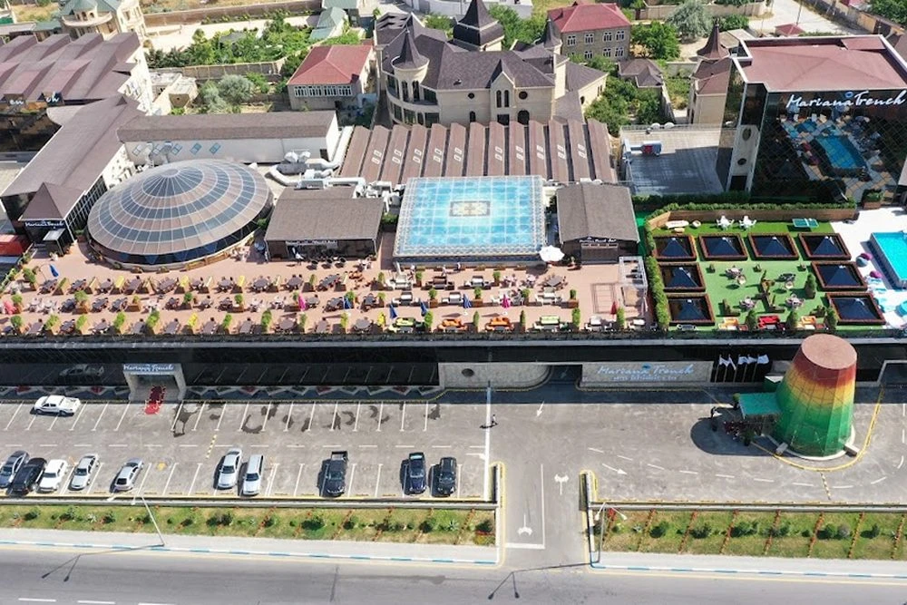 Mariana Trench Hotel & SPA (Bakı)