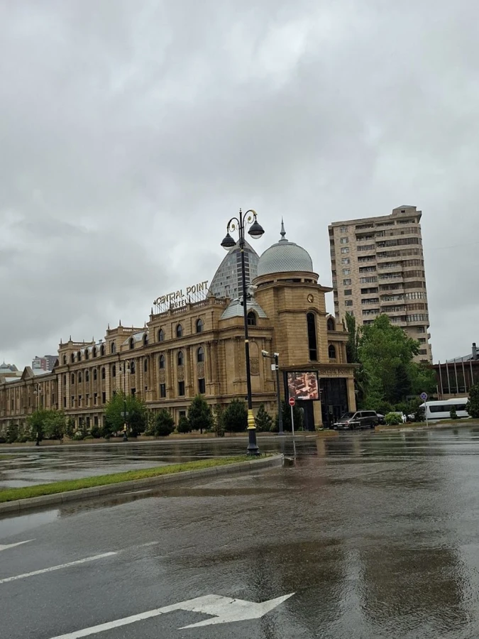 Qafqaz Park Hotel (Bakı)