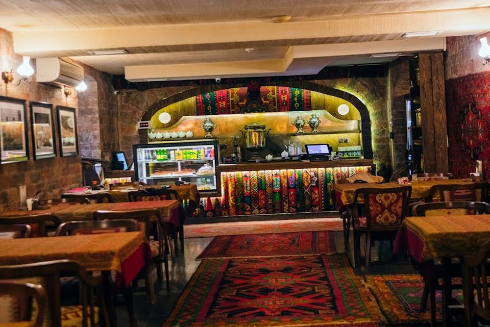 ÇAY EVİ 145 (Bakı)
