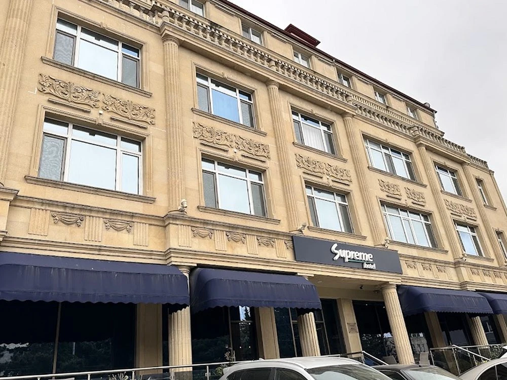 Отель Supreme (Баку)