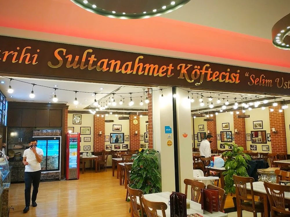 Historical Sultanahmet Köfte Restaurant (Baku)