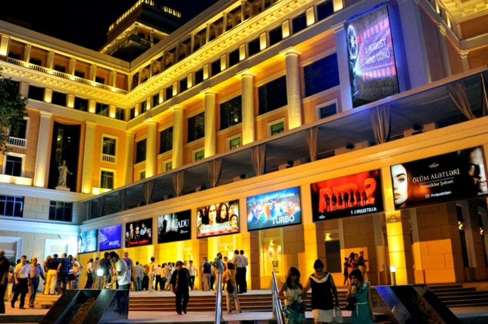 Nizami kinoteatrı (Bakı)