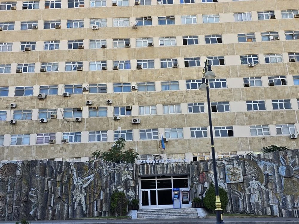 АЗЕРБАЙДЖАНСКОЕ ИЗДАТЕЛЬСТВО (Баку)