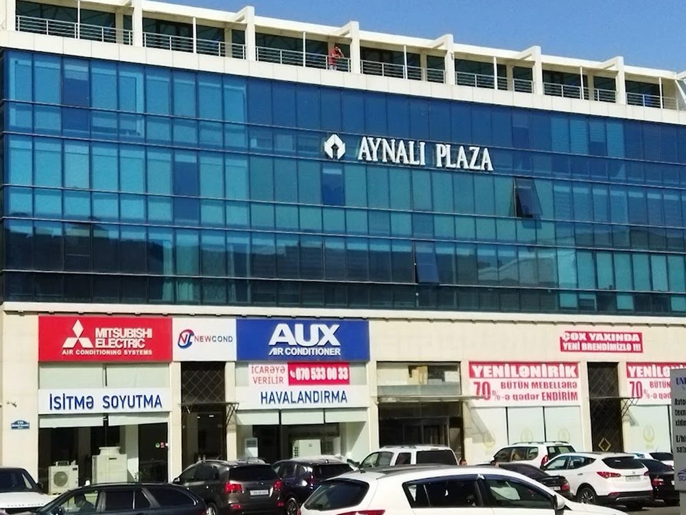 AYNALI PLAZA (Buildings (Mega structures)) (Baku)