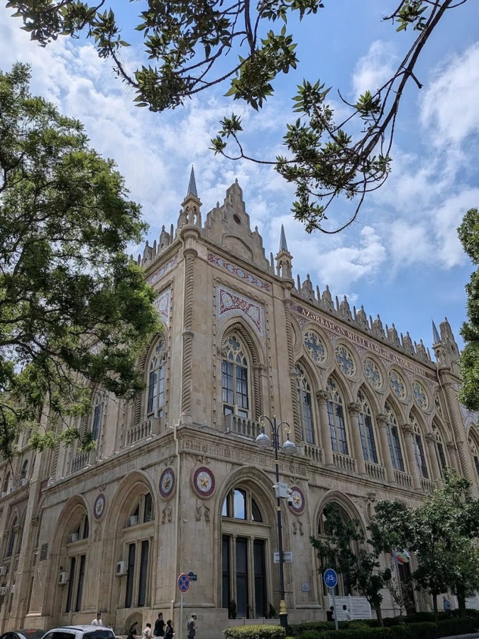 BAKU BUSINESS CENTER