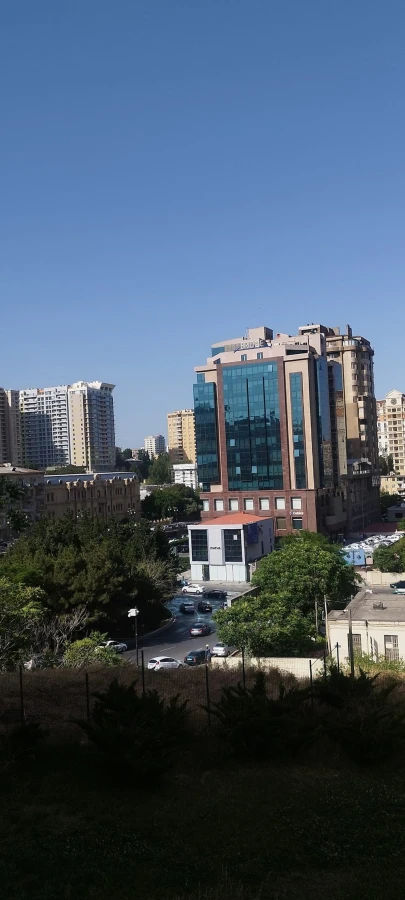 BRIDGE PLAZA (Bakı)