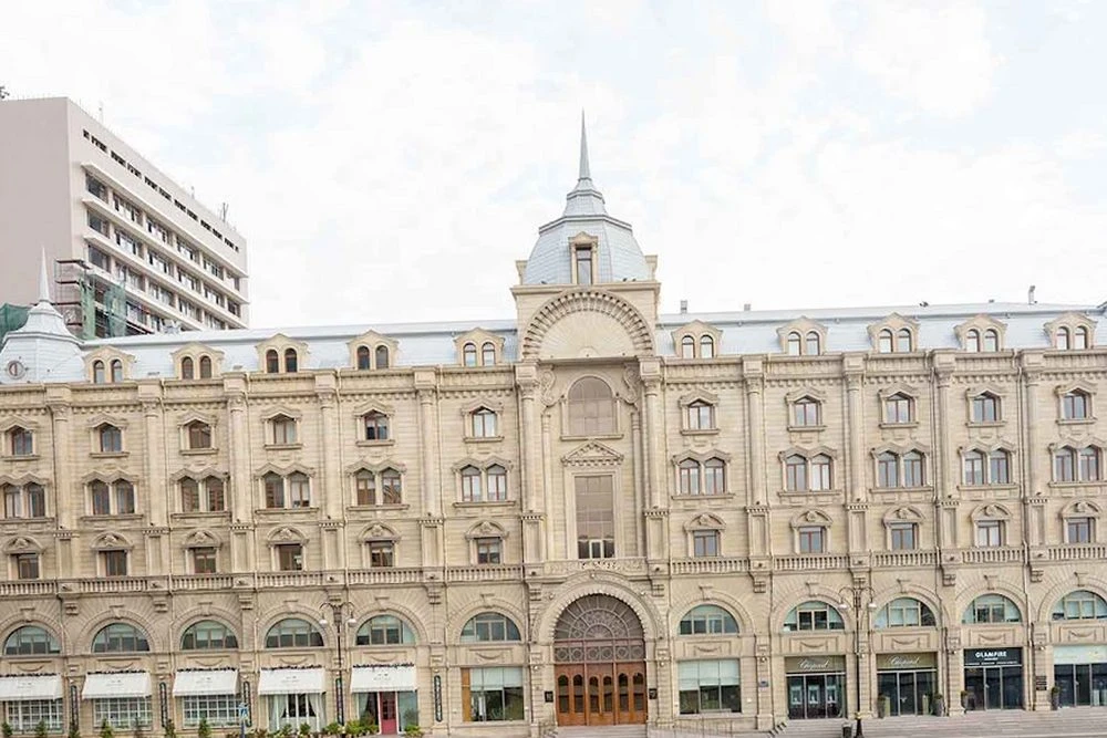 FACILITY MANAGEMENT GROUP (Bakı)