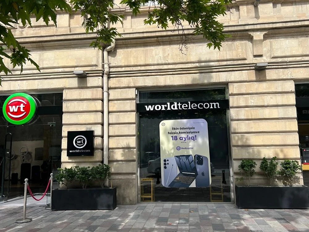 World Telecom Photohouse (Baku)