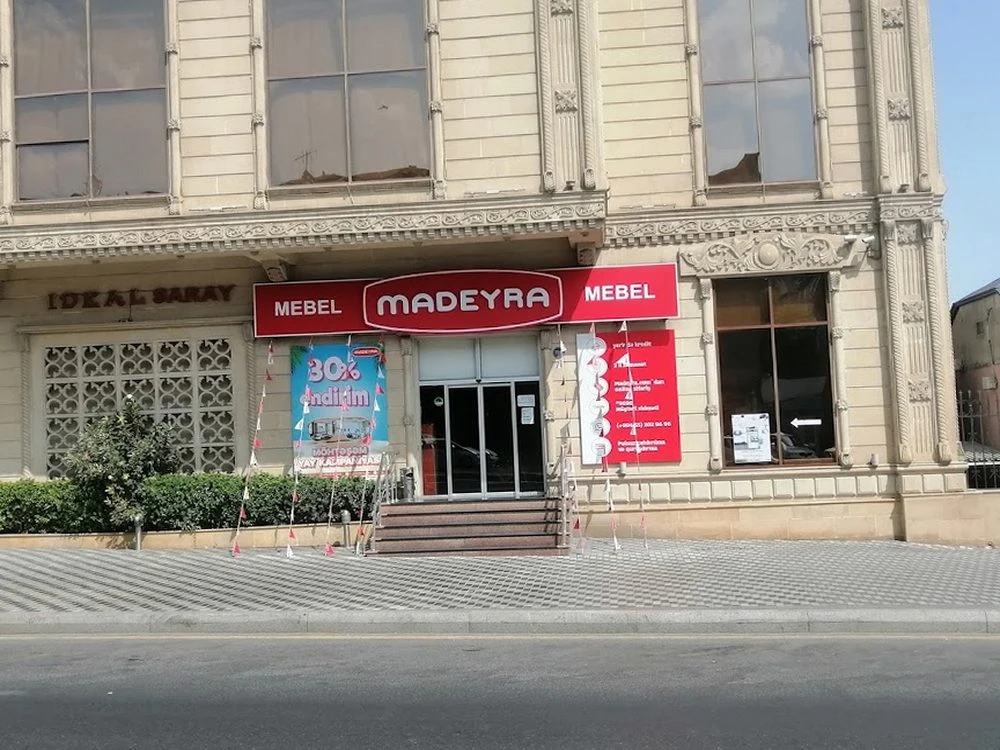 Madeyra mebel salonu (Bakı)