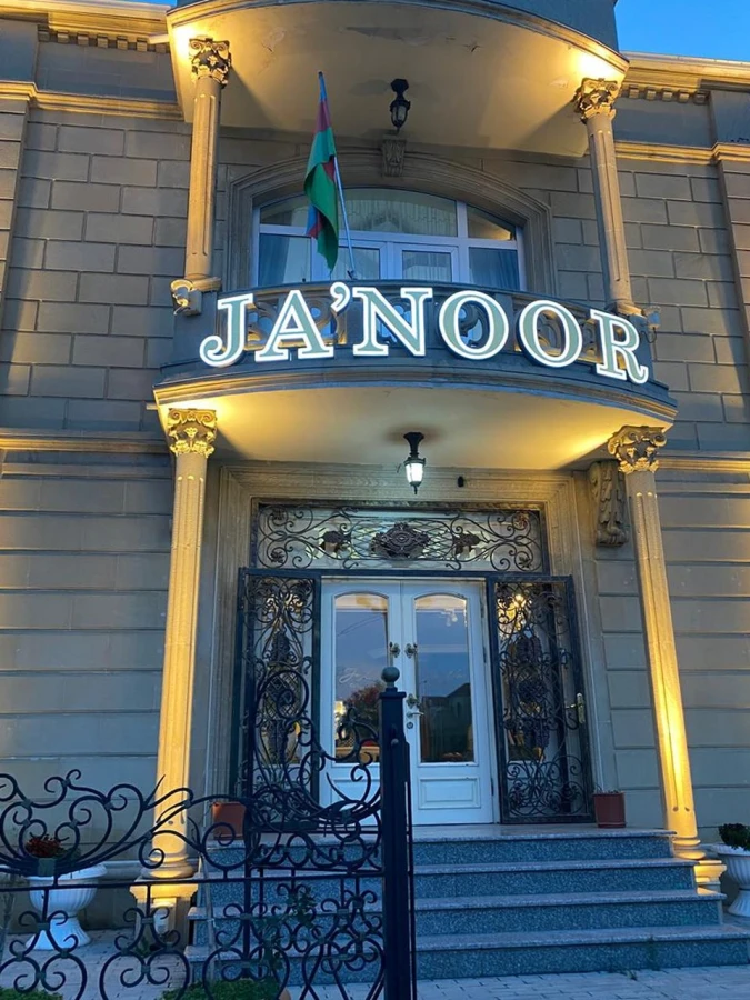 JANOOR ATELIER (Bakı)