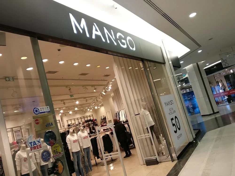 MANGO 28 MALL (Bakı)