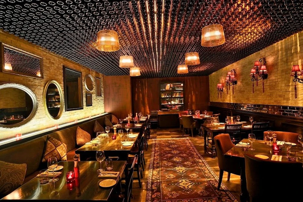 Evde Bar & Grill (Baku)