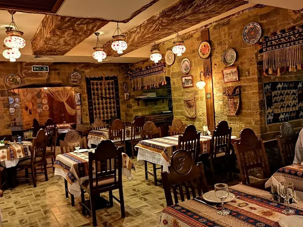 Firuze Restaurant (Baku)