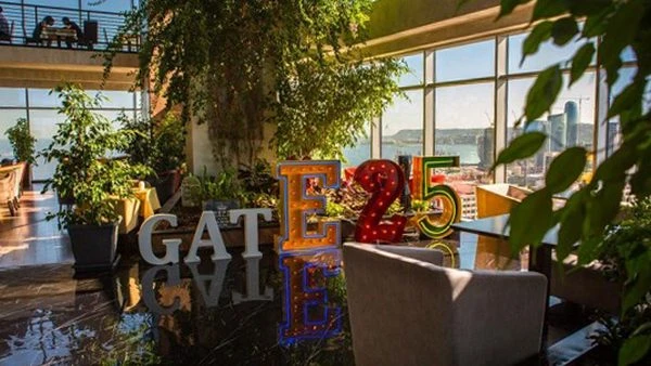 Gate 25 restoranı (Bakı)