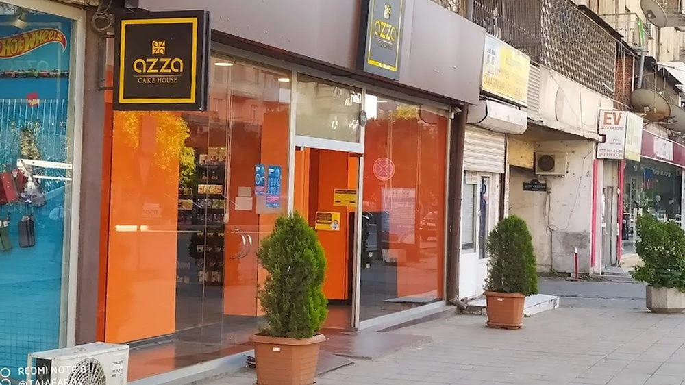 Azza şirniyyat mağazası (Bakı)