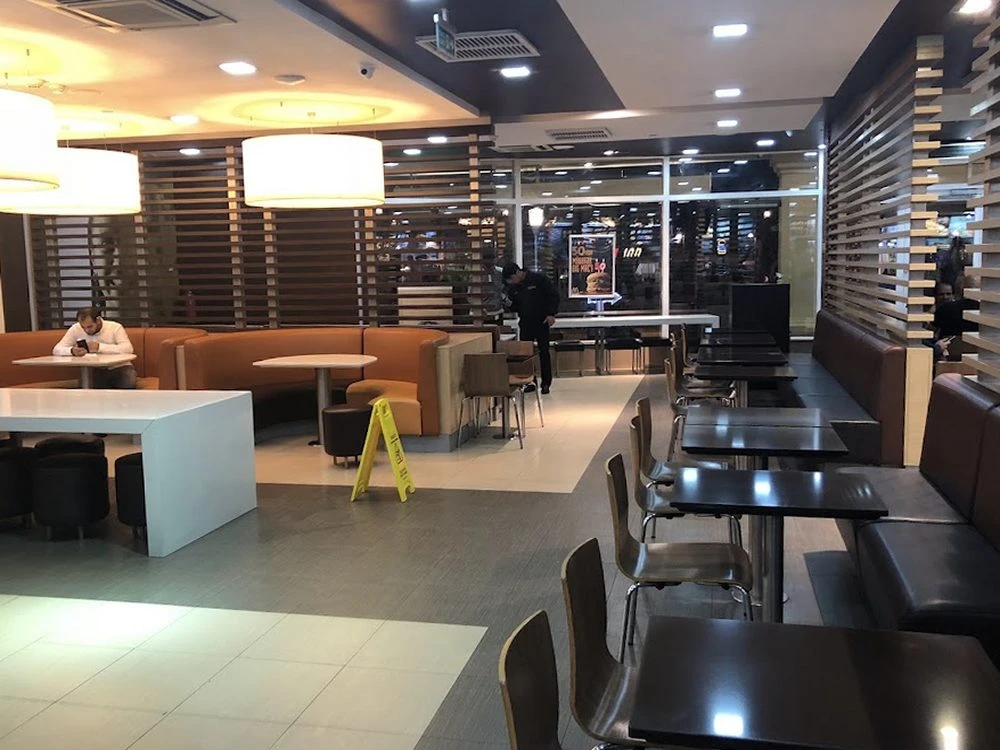 McDonald''s (Bakı)