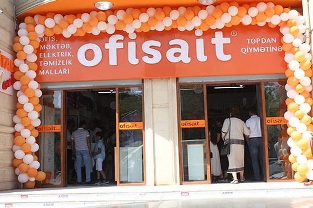 OFISAIT 28 MAY 1 (Baku)