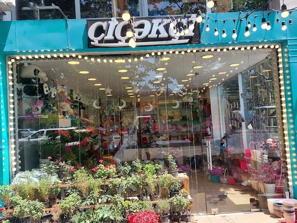 ÇİÇƏKÇİ FLOWERS (Bakı)