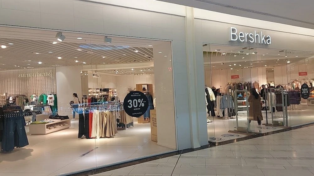 BERSHKA (3) (Bakı)