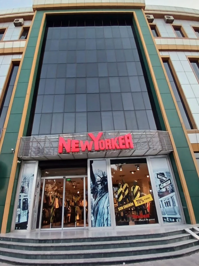 NYU YORKER NEFTÇİLƏR (Bakı)