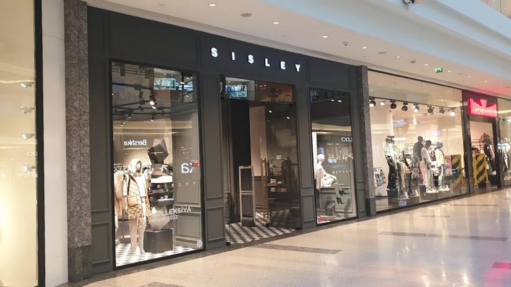 SISLEY GANJLIK MALL (2) (Baku)
