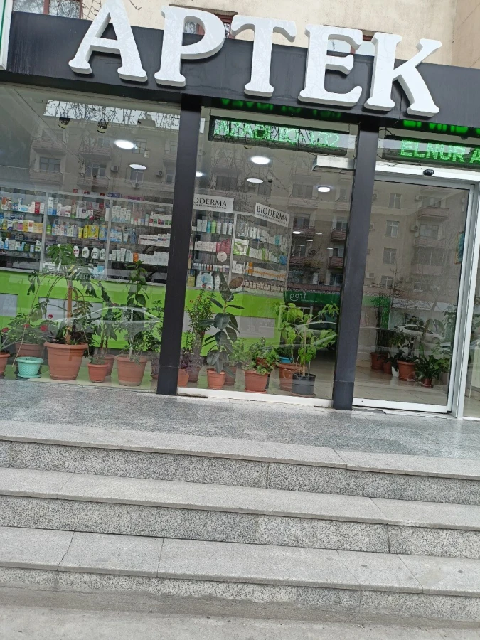 ELNUR APTEK (Bakı)