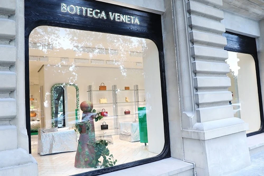 BOTTEGA VENETA (Bakı)