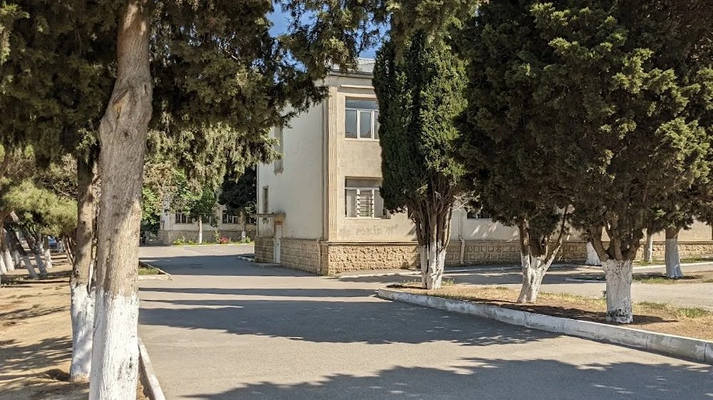 242 nömrəli tam orta məktəb (Bakı)