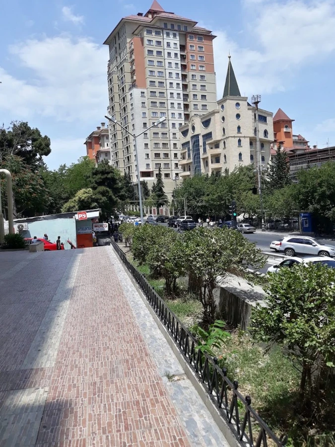 Bahrus Sultanov Full Secondary School No. 34 (Baku)