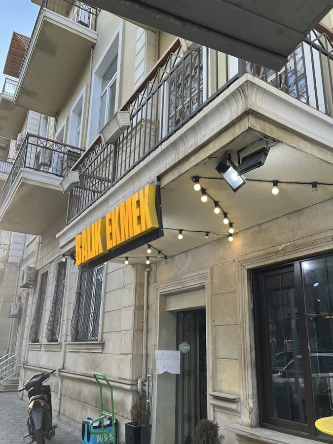 Balık Ekmek (Bakı)