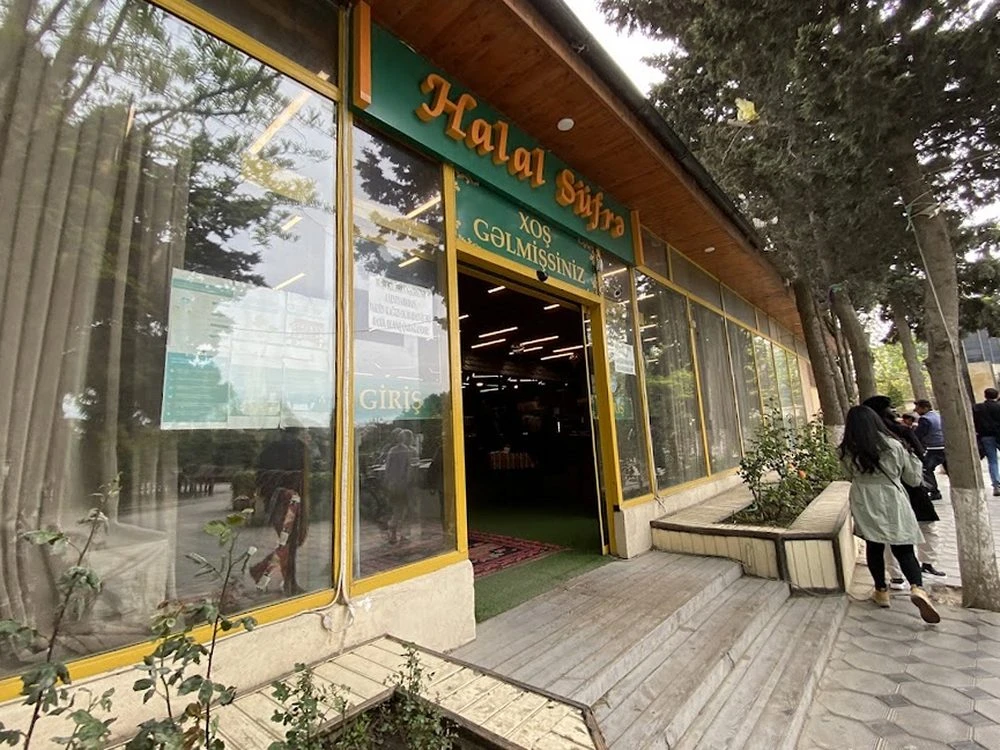 Halal Table (Baku)