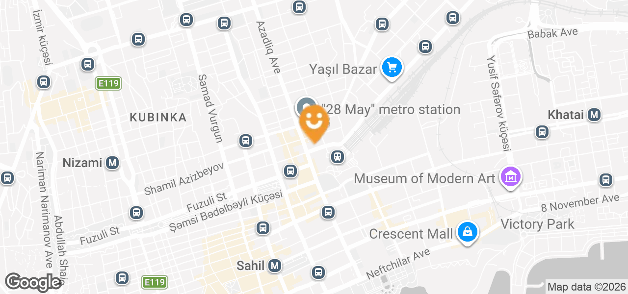 Nikola Teslanın heykəli (Bakı)