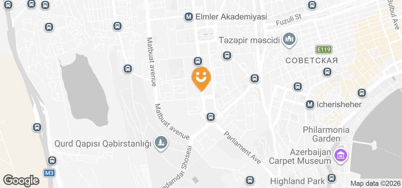 Charuel geyim mağazası (Bakı)
