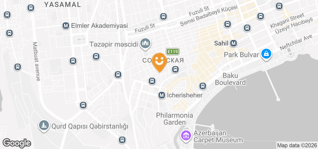 Mobil telefon və aksesuarlar mağazası (Bakı)