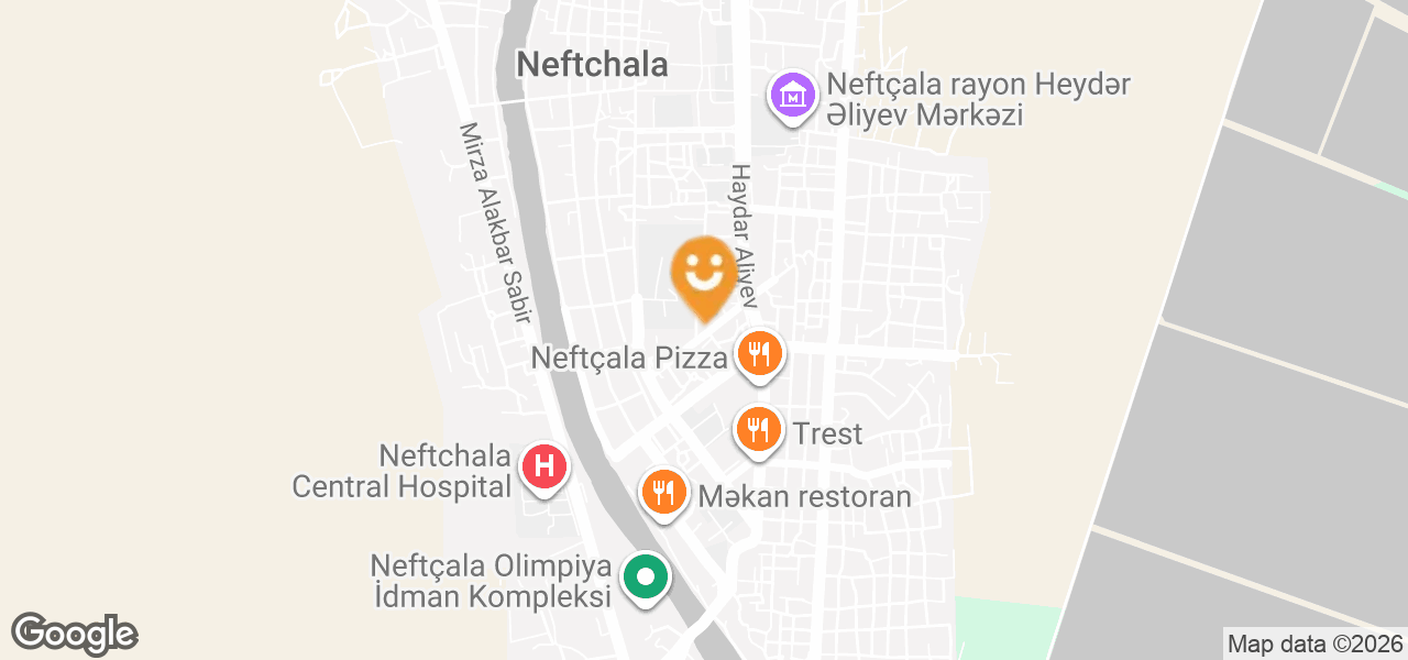 Ticarət mərkəzi (Naftalan)