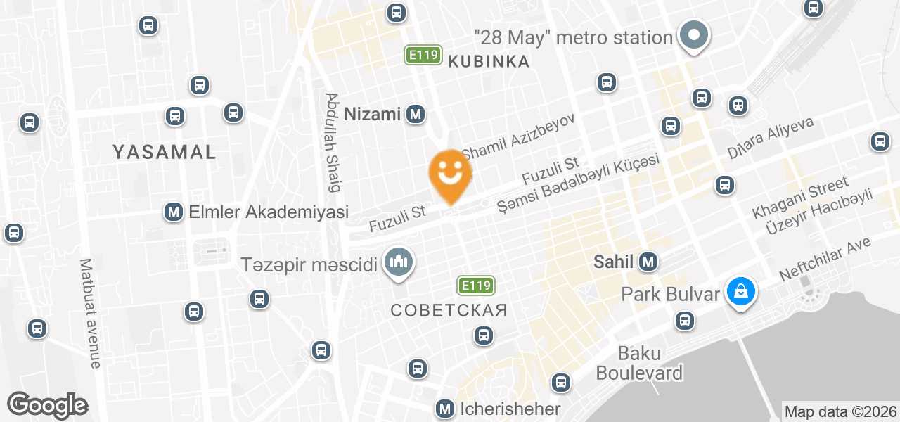 Məhəmməd Füzulinin heykəli (Bakı)