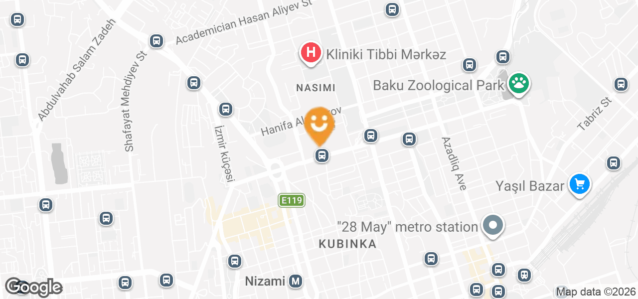 Sevil Qazıyevanın heykəli (Bakı)